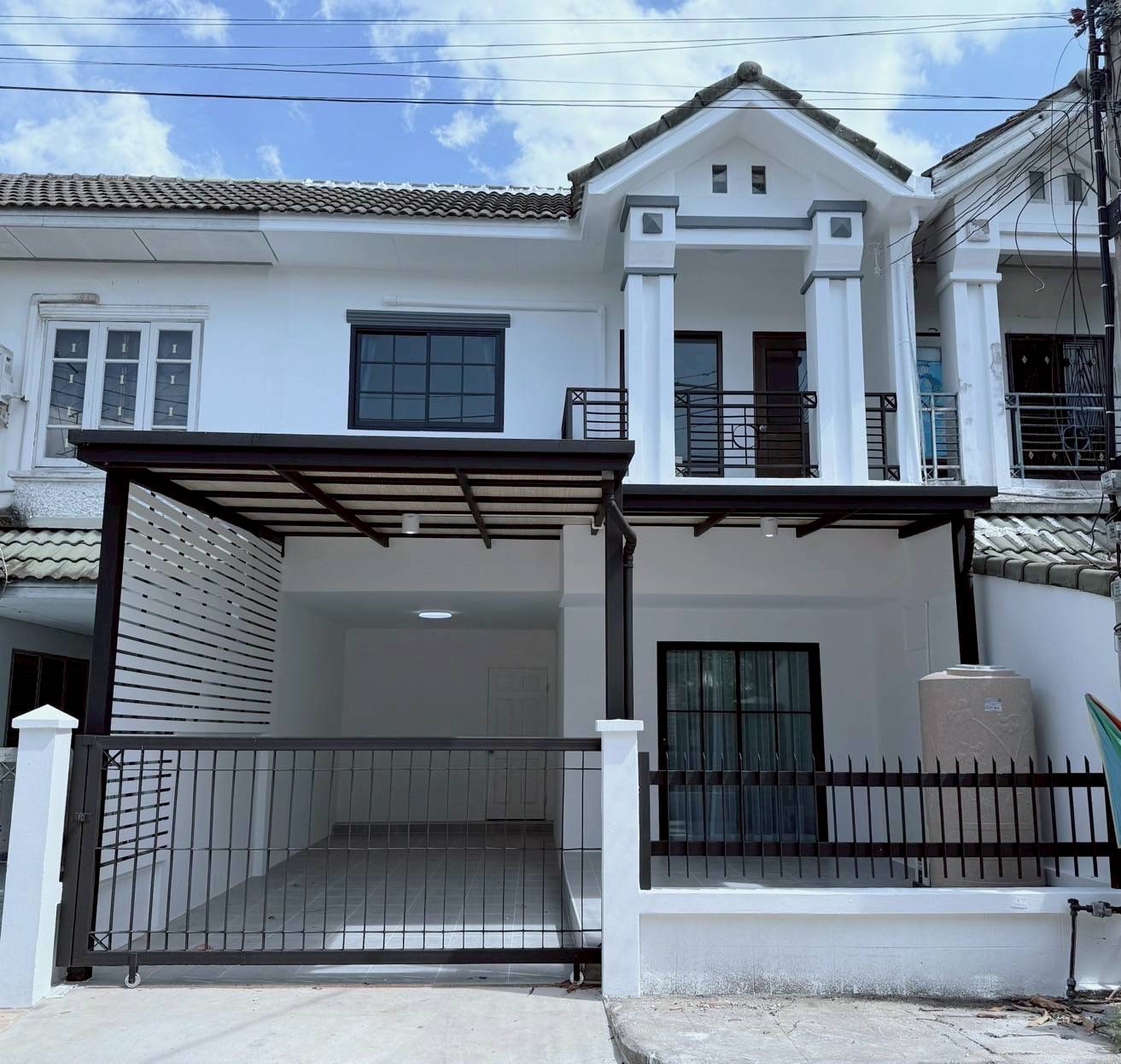 หมู่บ้านสวนทองวิลล่า7 ลำลูกกา คลอง 4